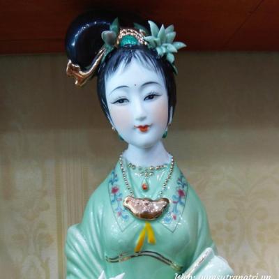 Bộ tượng Tứ Đại Mỹ Nhân